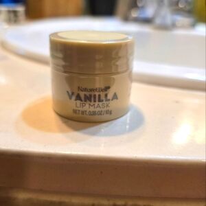 Vanilla Lip Mask - NatureWell